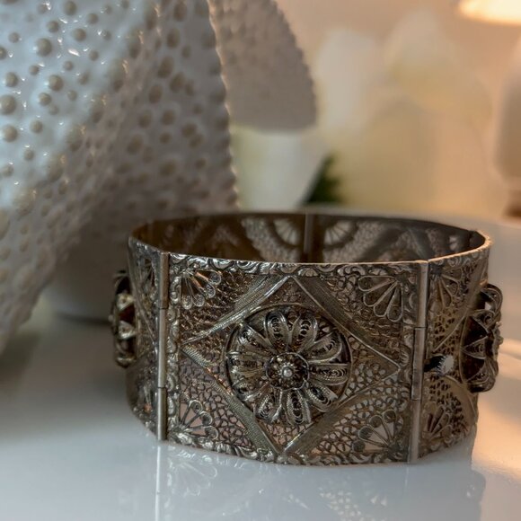 ANTIQUE STERLING VERMEIL FILIGREE CUFF BRACELET - Picture 3 of 8